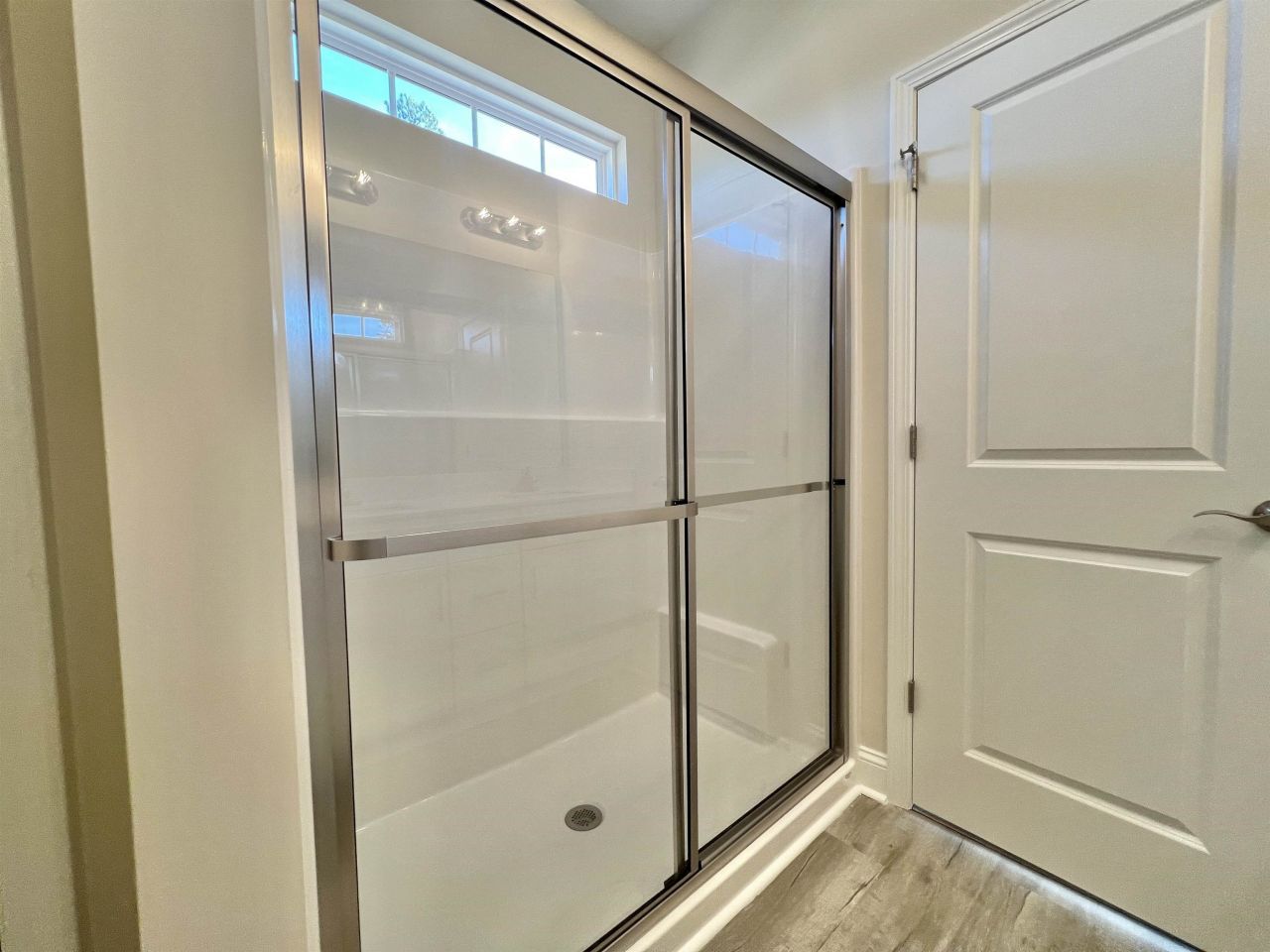 1204 Log Cabin Rd. Photo 10