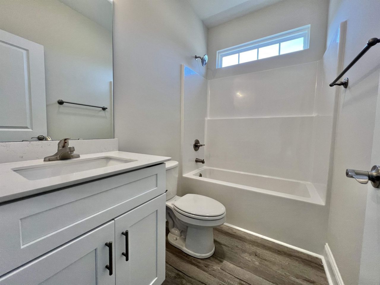 1204 Log Cabin Rd. Photo 15