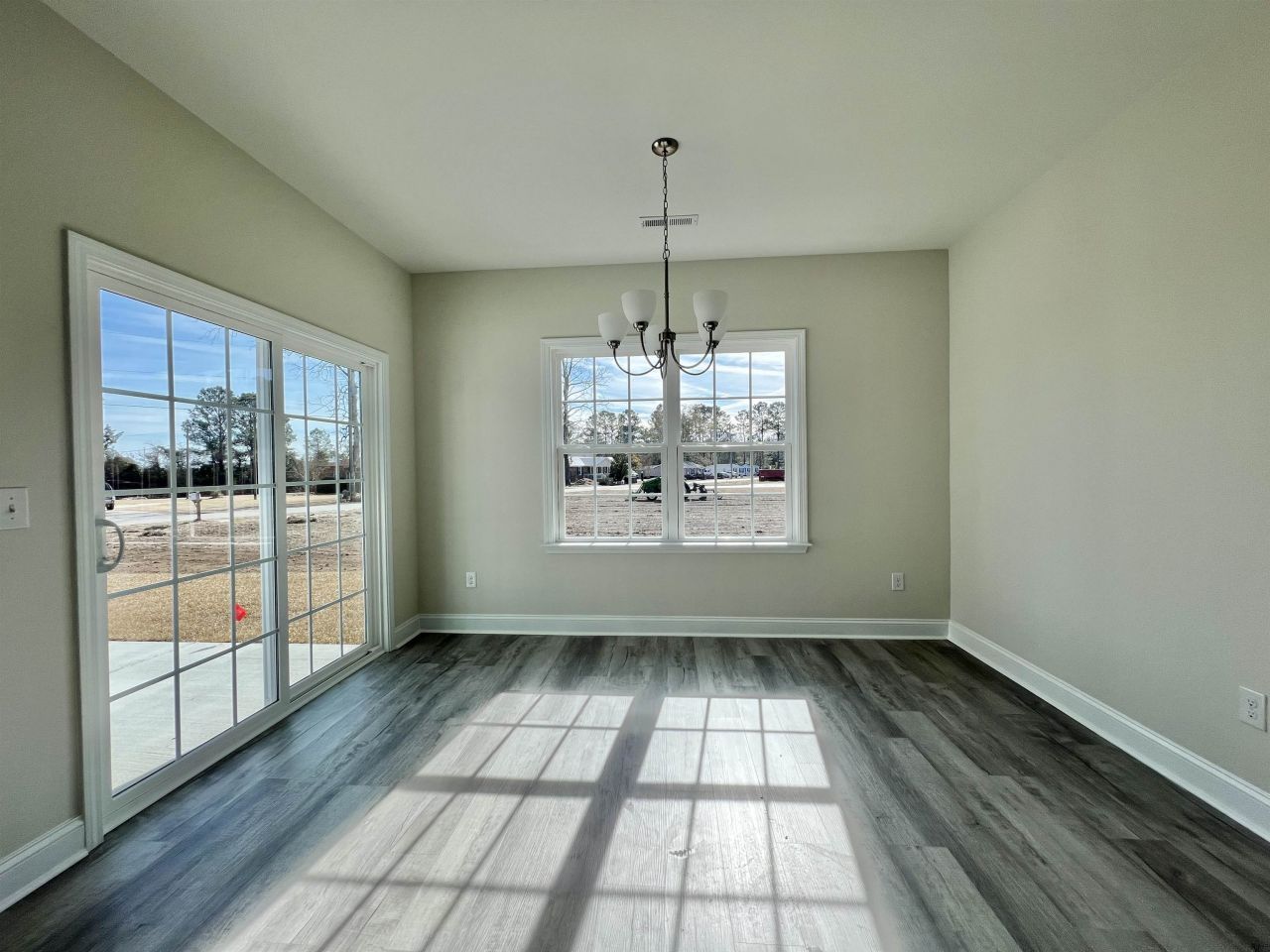 1204 Log Cabin Rd. Photo 6