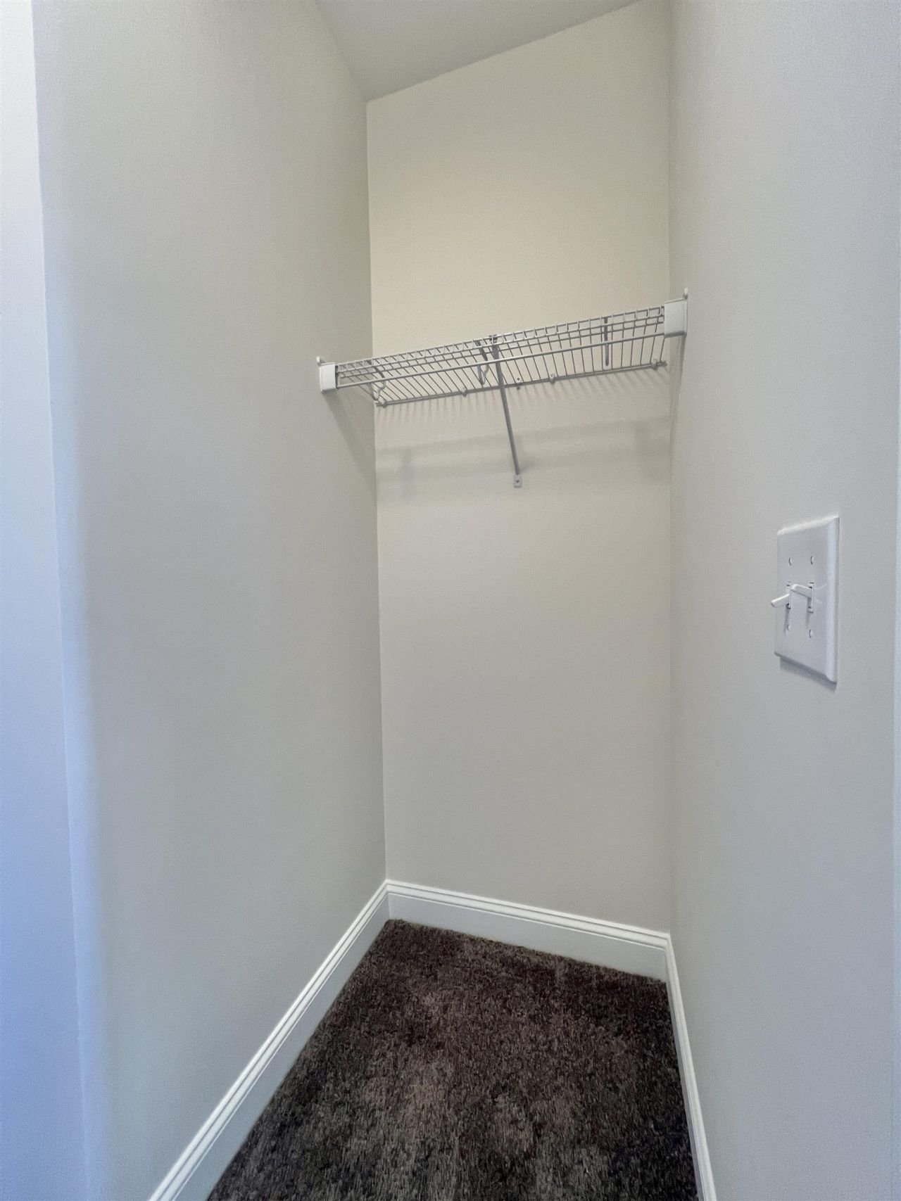 1190 Log Cabin Rd. Photo 10