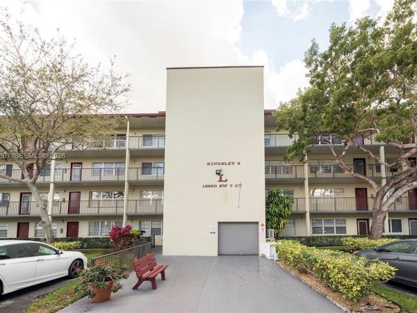 13250 SW 7th Ct, Unit 412L, Pembroke Pines, FL 33027