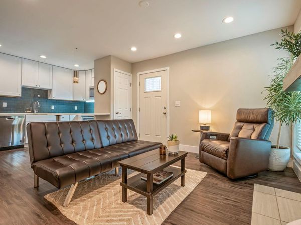 935 La Posada DR, Unit 148, Austin, TX 78752