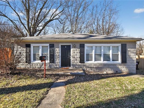 822 N Crysler Avenue, Independence, MO 64050