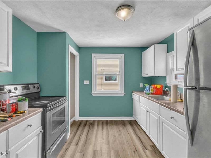 27125 Mallard Avenue, Euclid, OH 44132 Photo 10