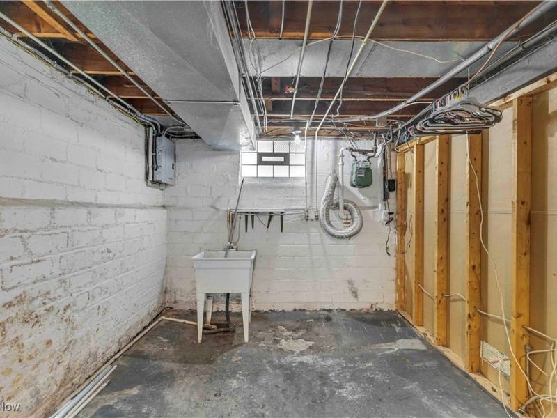 27125 Mallard Avenue, Euclid, OH 44132 Photo 22