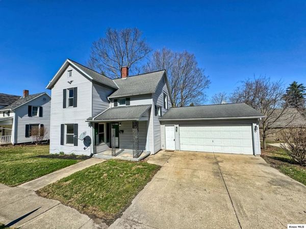 98 W Main Street, Lexington, OH 44904