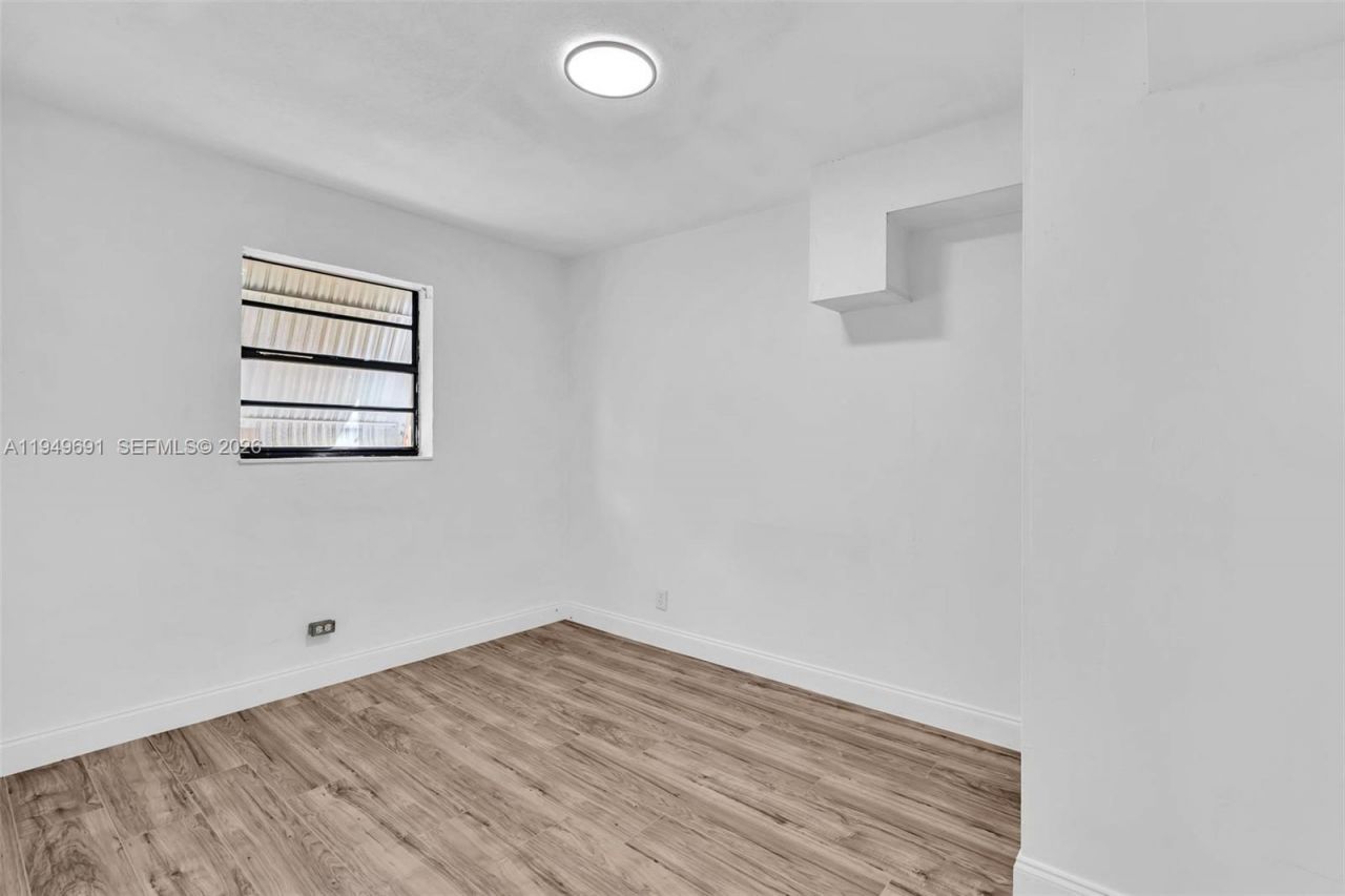 1824 NW 25th Ave, Fort Lauderdale, FL 33311 Photo