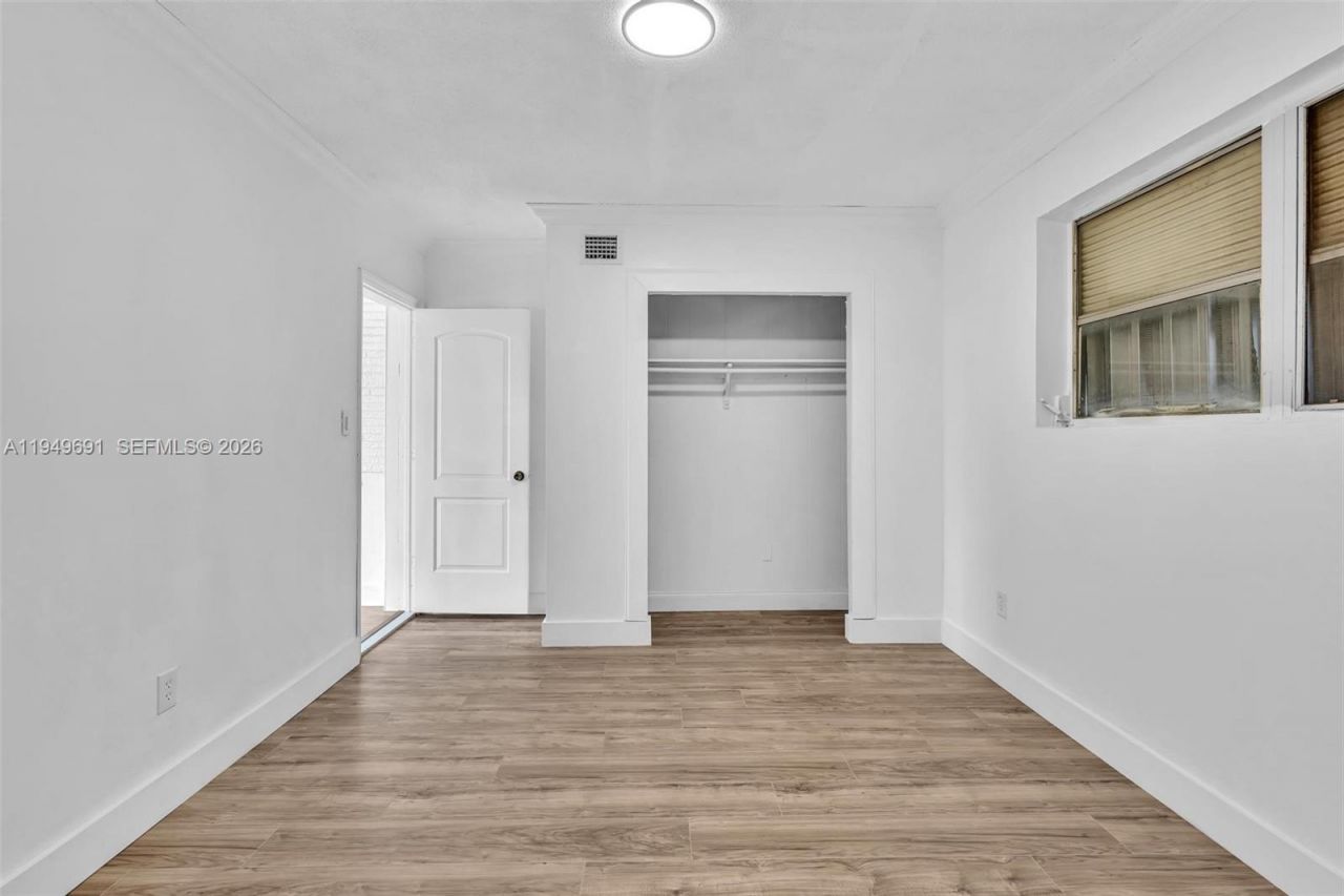 1824 NW 25th Ave, Fort Lauderdale, FL 33311 Photo