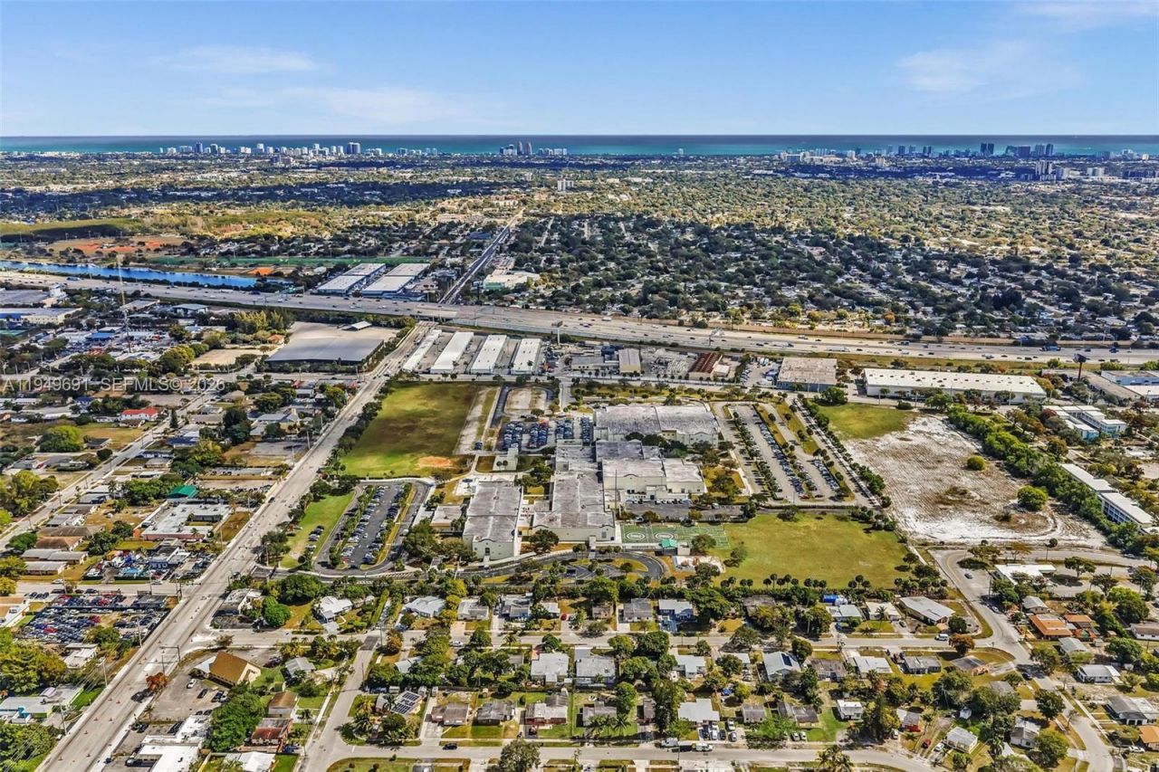 1824 NW 25th Ave, Fort Lauderdale, FL 33311 Photo