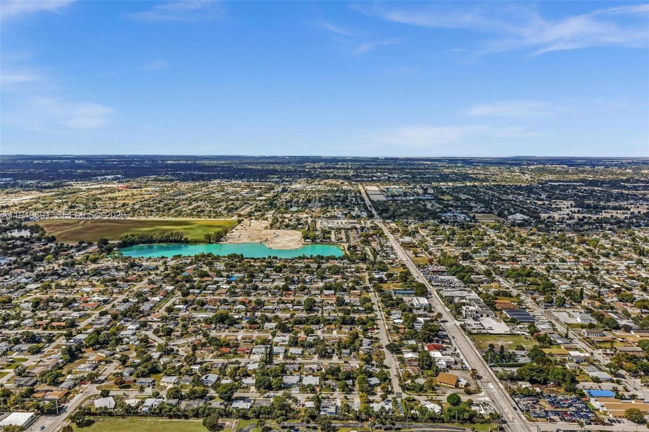 1824 NW 25th Ave, Fort Lauderdale, FL 33311 Photo