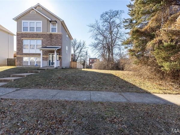 5938 Horton Place, St Louis, MO 63112