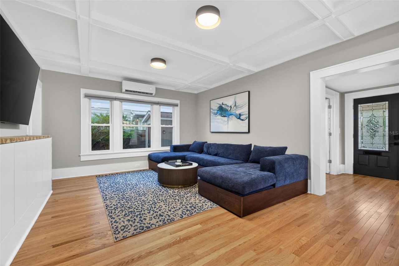 534 1st Street N, Saint Petersburg, FL 33701 Photo