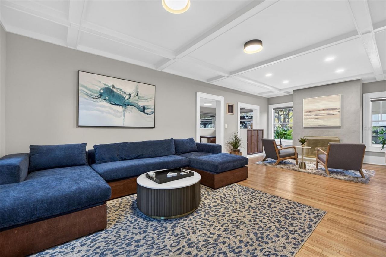 534 1st Street N, Saint Petersburg, FL 33701 Photo