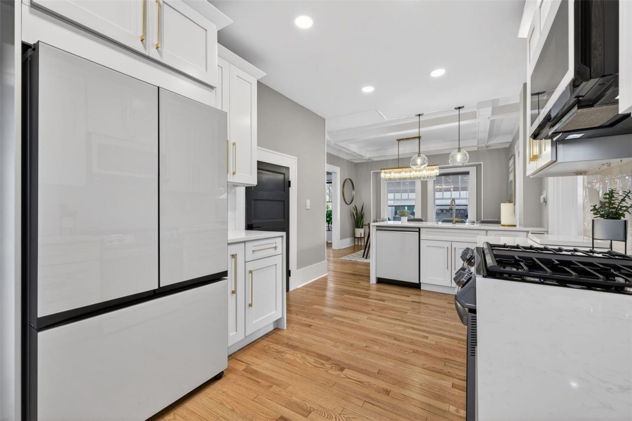 534 1st Street N, Saint Petersburg, FL 33701 Photo