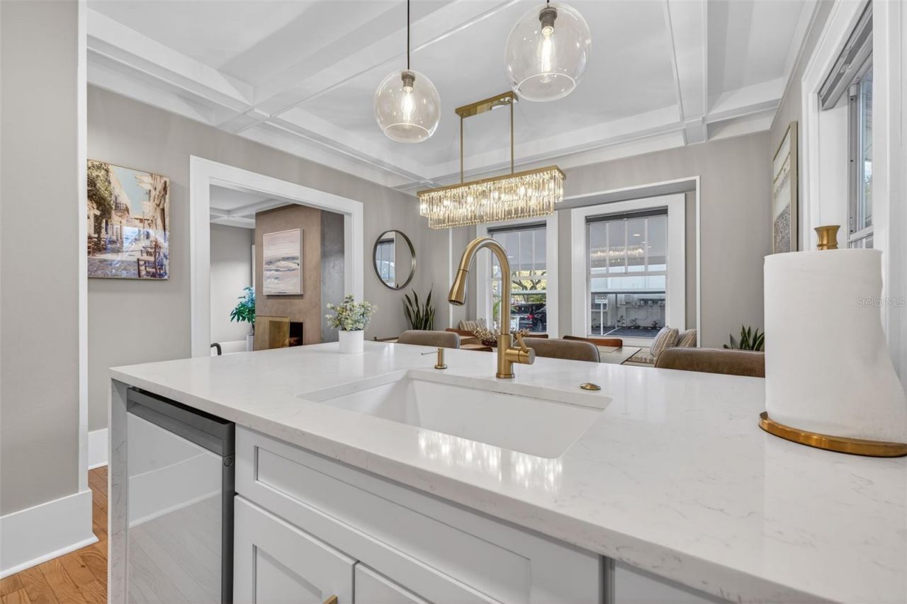 534 1st Street N, Saint Petersburg, FL 33701 Photo