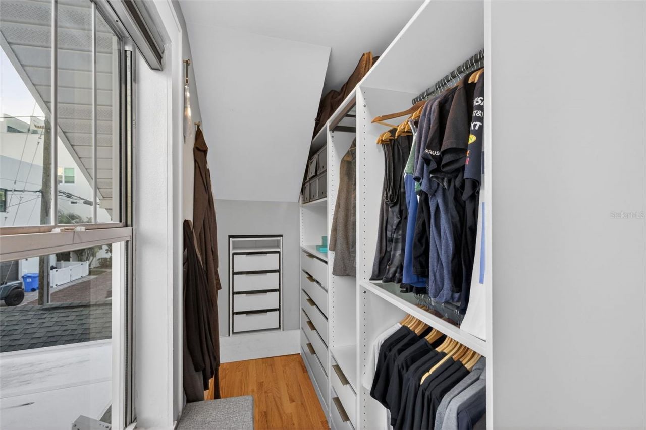 534 1st Street N, Saint Petersburg, FL 33701 Photo