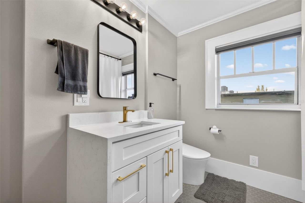 534 1st Street N, Saint Petersburg, FL 33701 Photo