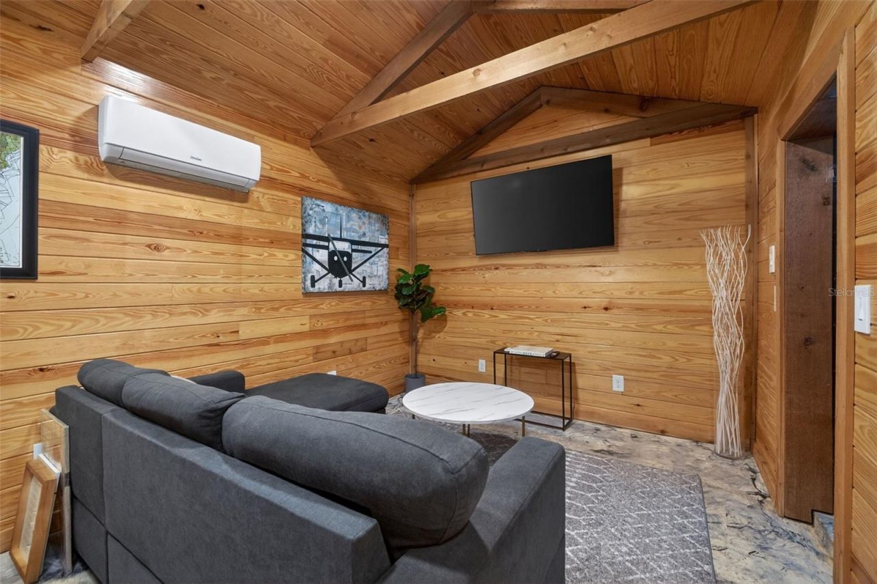 534 1st Street N, Saint Petersburg, FL 33701 Photo