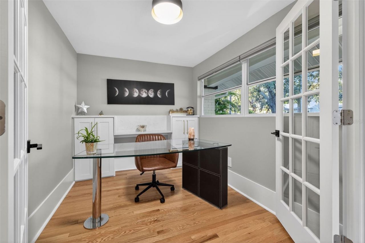 534 1st Street N, Saint Petersburg, FL 33701 Photo