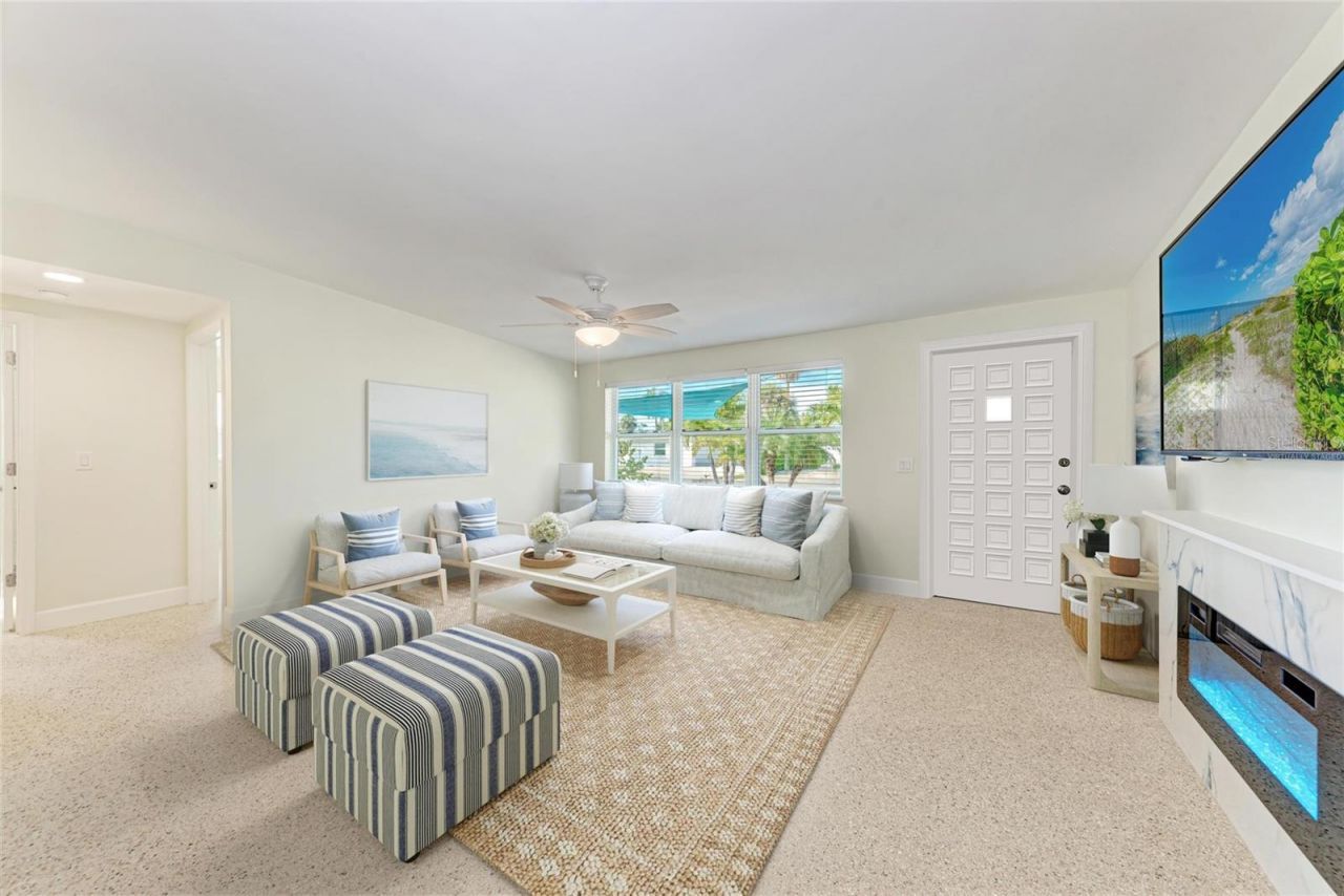 503 Bayview Drive, Holmes Beach, FL 34217 Photo