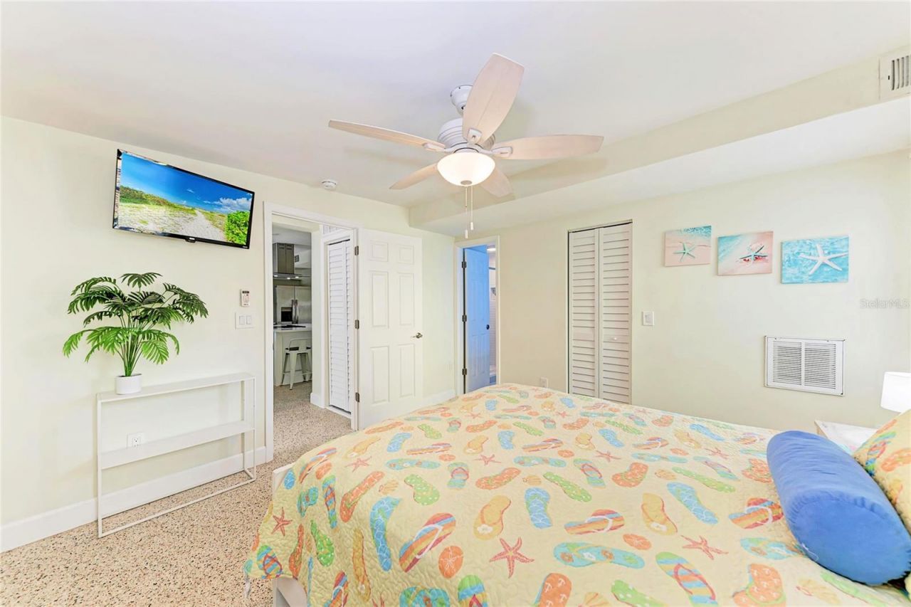 503 Bayview Drive, Holmes Beach, FL 34217 Photo