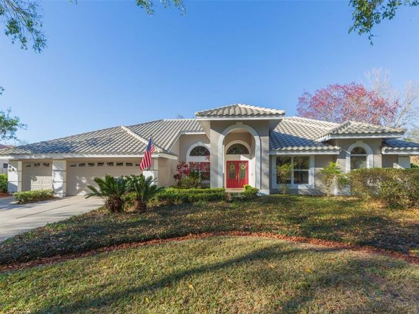 9108 CANBERLEY DRIVE, TAMPA, FL 33647