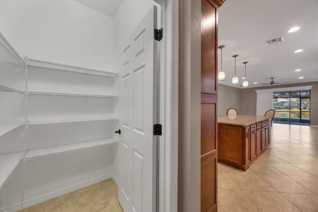 6713 Chester Trail, Lakewood Ranch, FL 34202 Photo