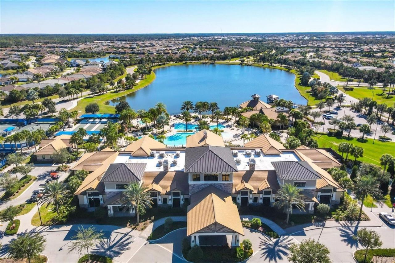 6713 Chester Trail, Lakewood Ranch, FL 34202 Photo