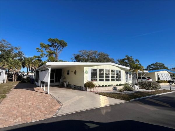 511 CERVINA DRIVE N, VENICE, FL 34285