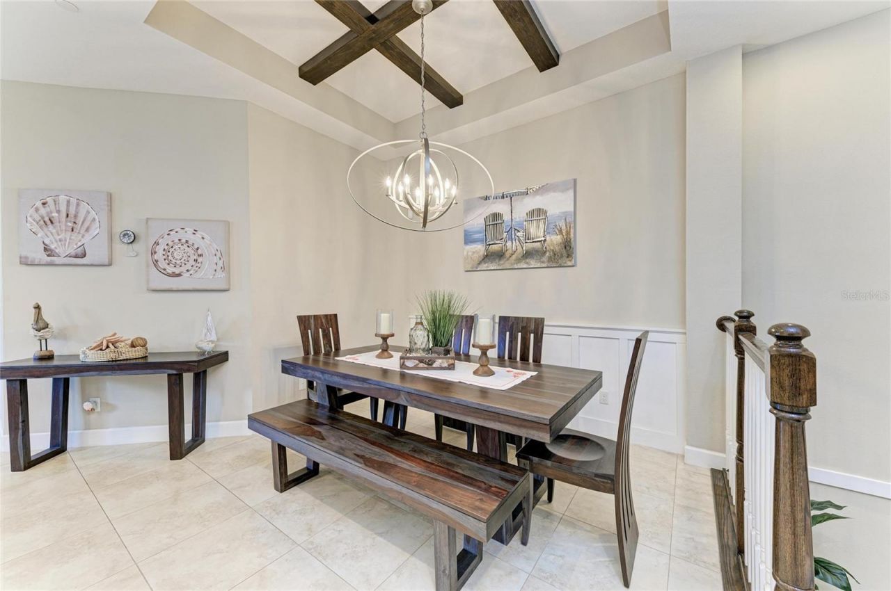 339 Sapphire Lake Drive, Unit 201, Bradenton, FL 34209 Photo