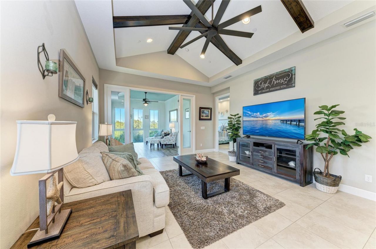 339 Sapphire Lake Drive, Unit 201, Bradenton, FL 34209 Photo