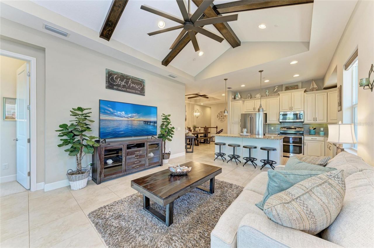 339 Sapphire Lake Drive, Unit 201, Bradenton, FL 34209 Photo