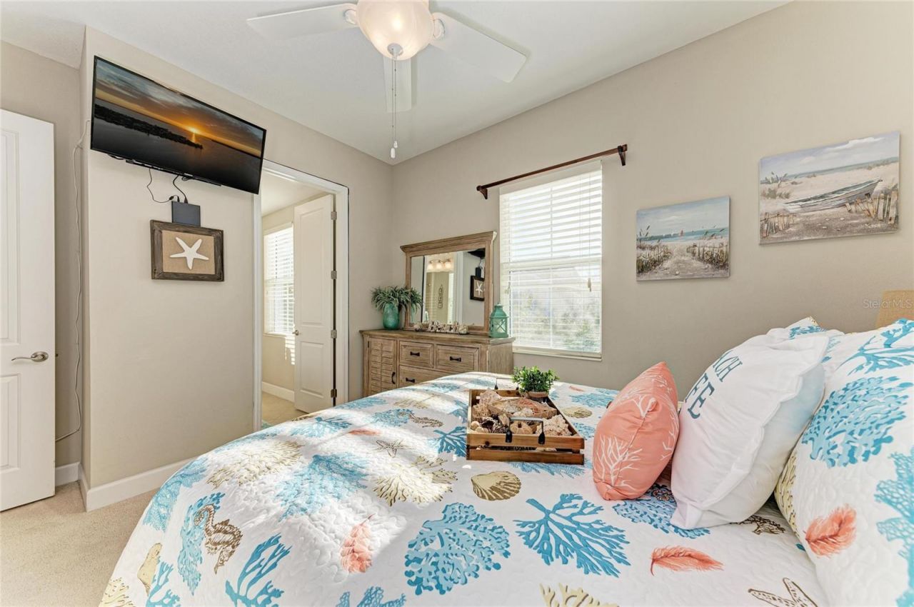 339 Sapphire Lake Drive, Unit 201, Bradenton, FL 34209 Photo