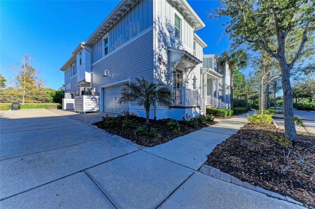 339 Sapphire Lake Drive, Unit 201, Bradenton, FL 34209 Photo