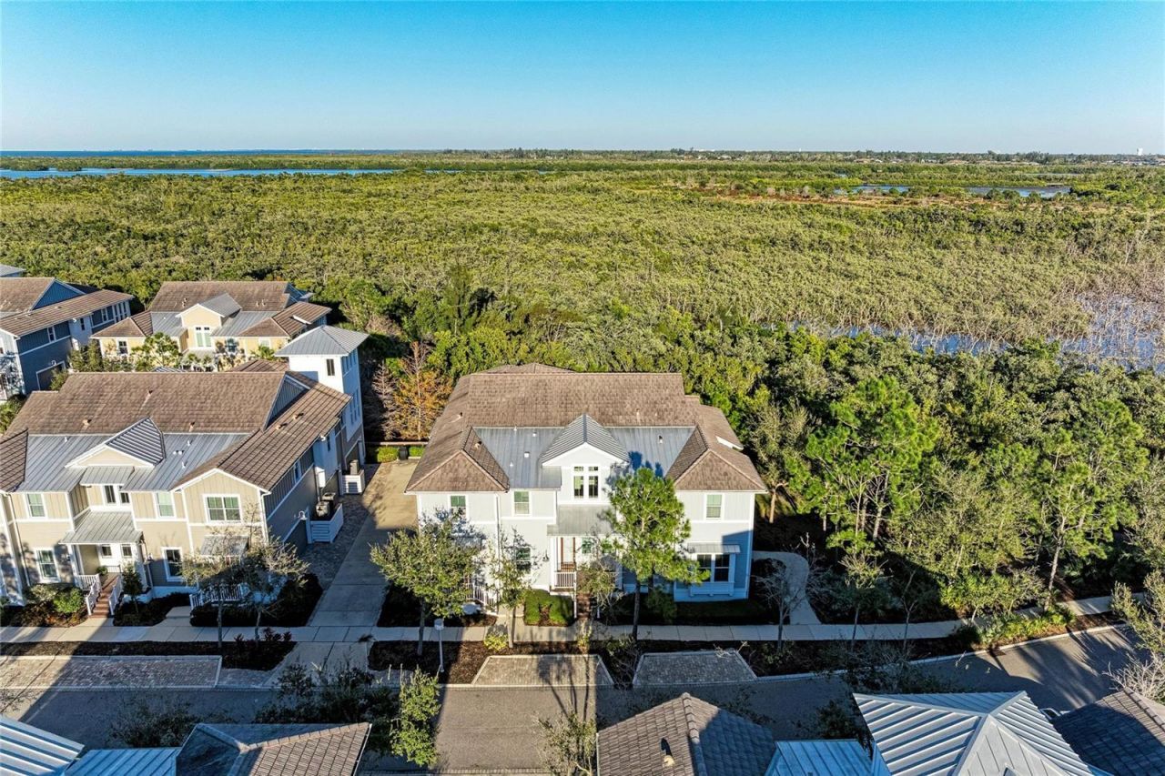 339 Sapphire Lake Drive, Unit 201, Bradenton, FL 34209 Photo