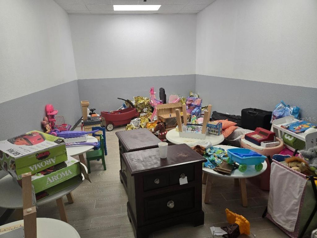 10517 Riverview Drive, Riverview, FL 33578 Photo