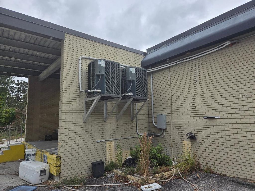 10517 Riverview Drive, Riverview, FL 33578 Photo