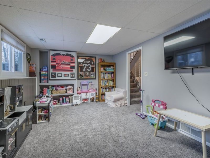 26948 Southwood Lane, Olmsted Township, OH 44138 Photo 17