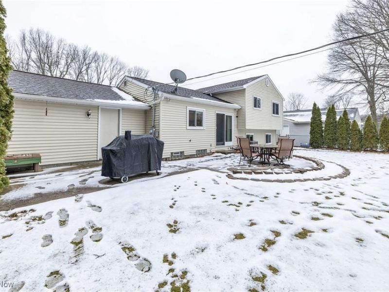 26948 Southwood Lane, Olmsted Township, OH 44138 Photo 23