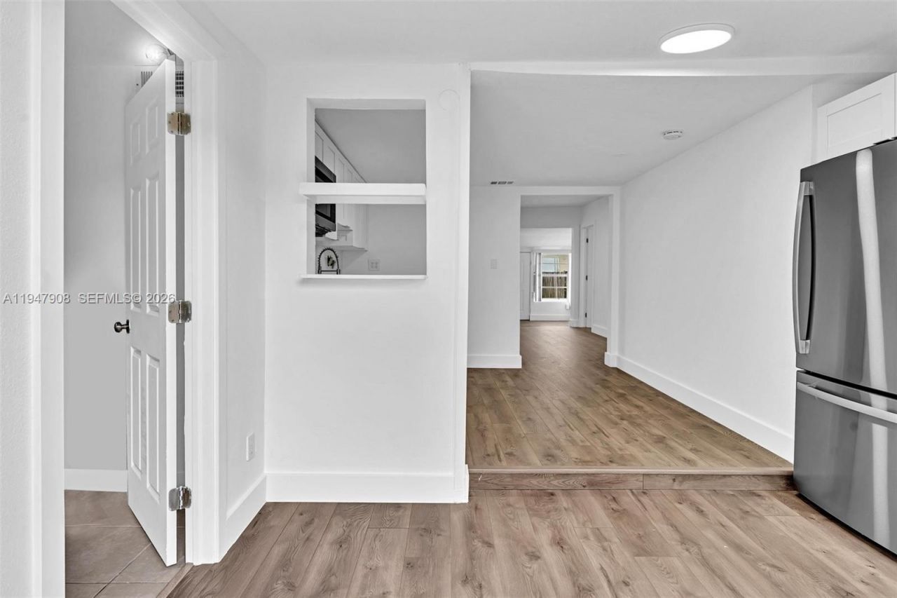 2636 SW 29th Ct, Miami, FL 33133 Photo