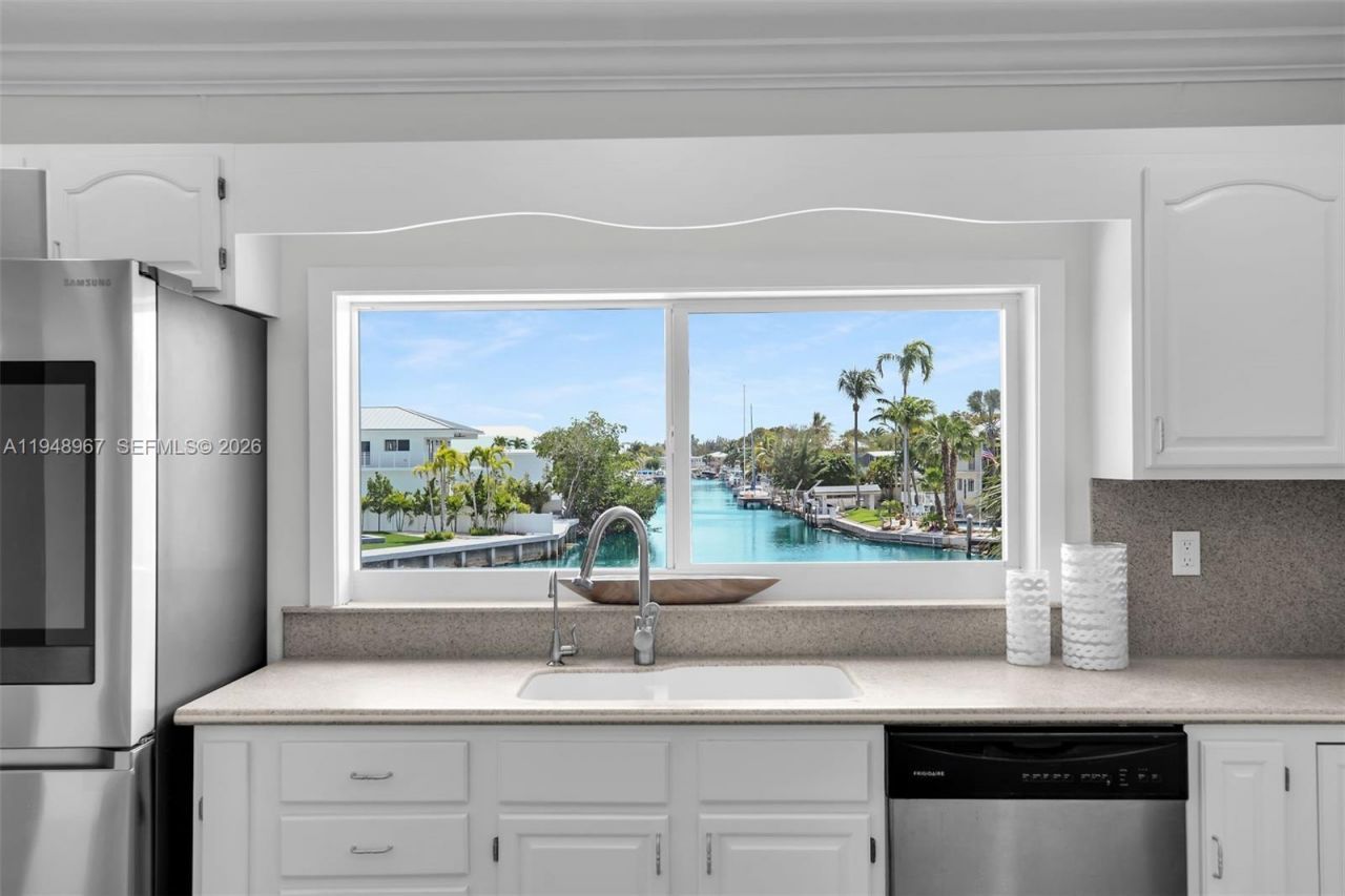 187 Plantation Ave, Plantation Key, FL 33070 Photo