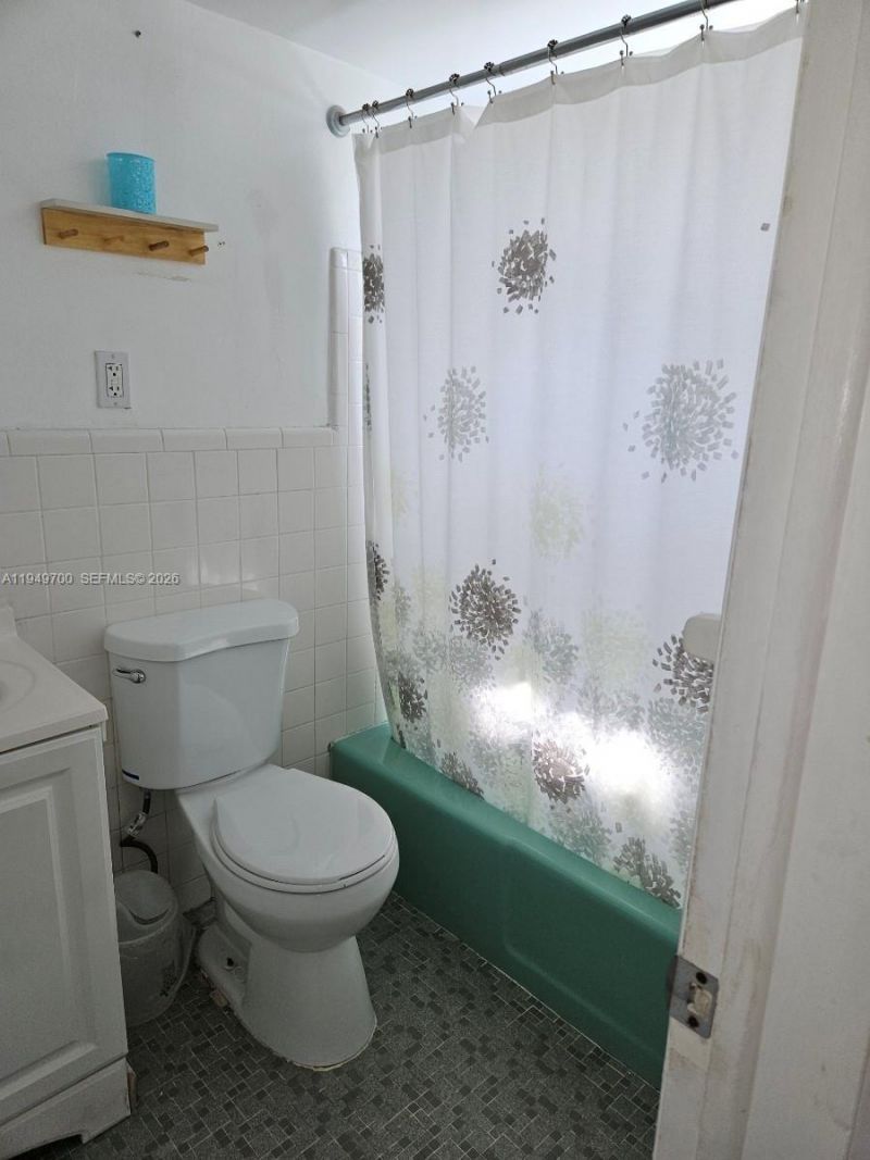 4590 SW 67th Ave, Unit 2, Miami, FL 33155 Photo