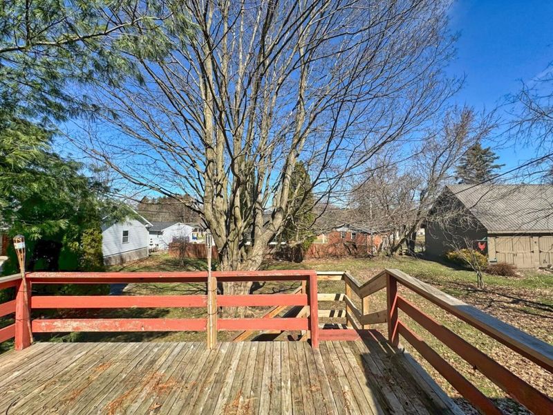 98 W Main Street , Lexington, OH 44904 Photo 25