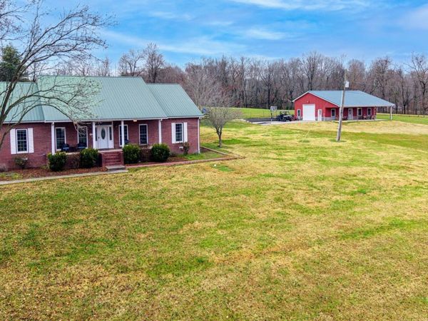 1910 Cedar Creek Rd , Vanleer, TN 37181