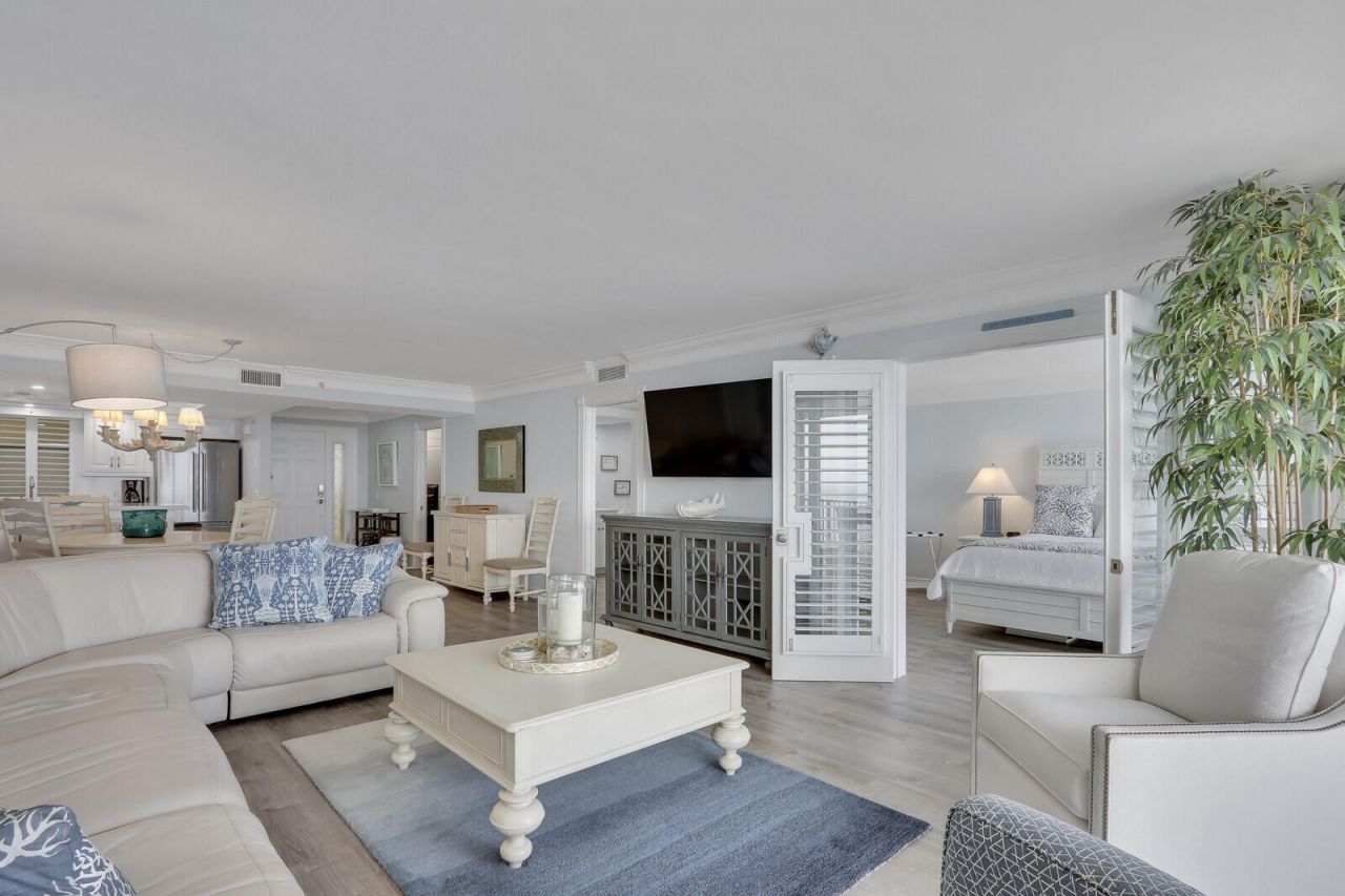 200 S Beach Road, Unit 802, Tequesta, FL 33469 Photo