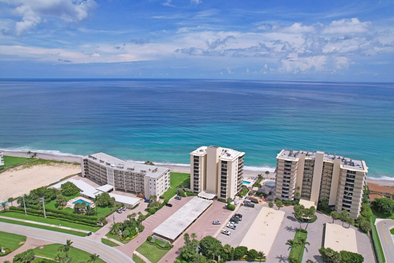 200 S Beach Road, Unit 802, Tequesta, FL 33469 Photo