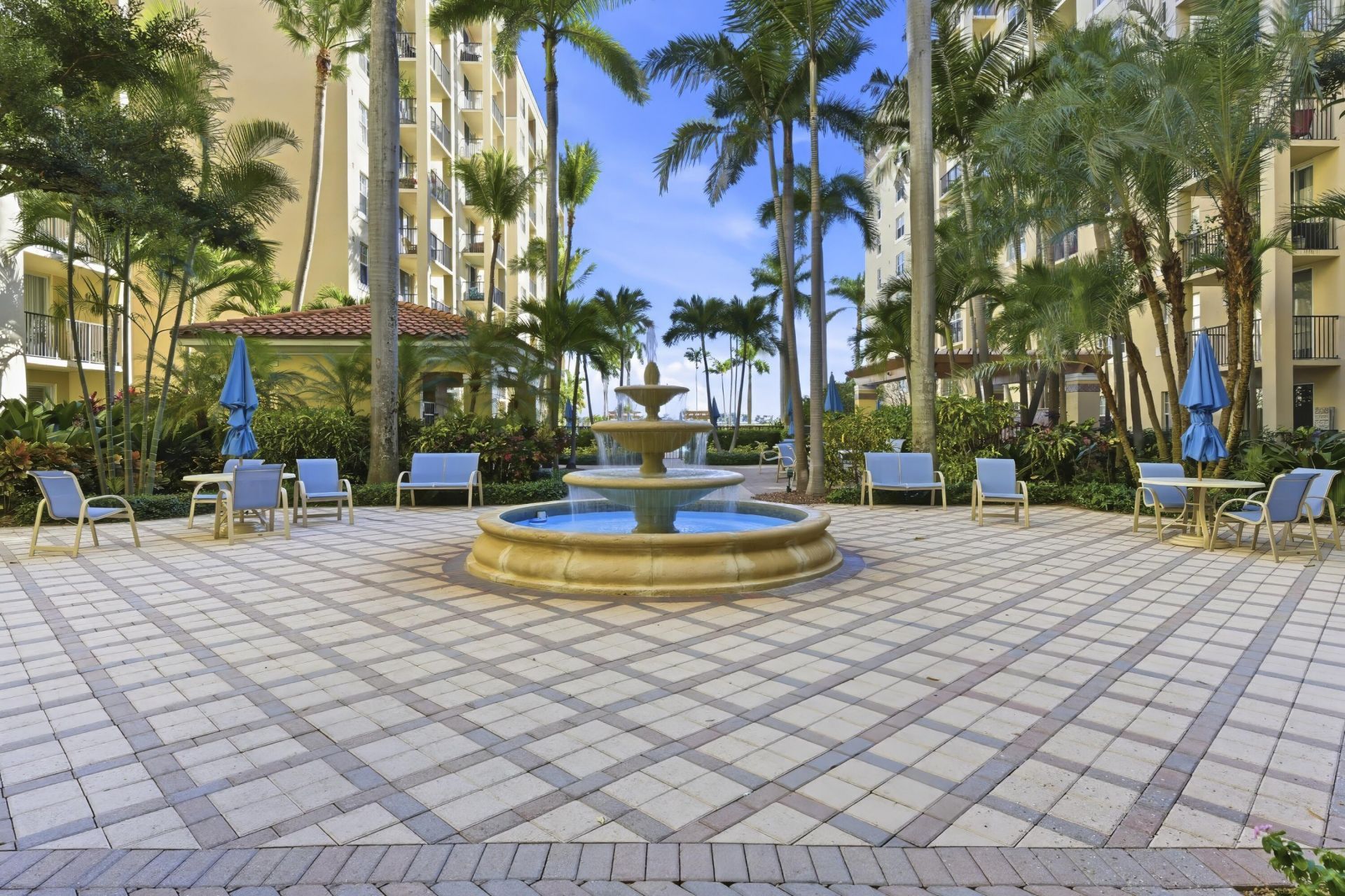 1805 N Flagler Drive, Unit 305, West Palm Beach, FL 33407 Photo