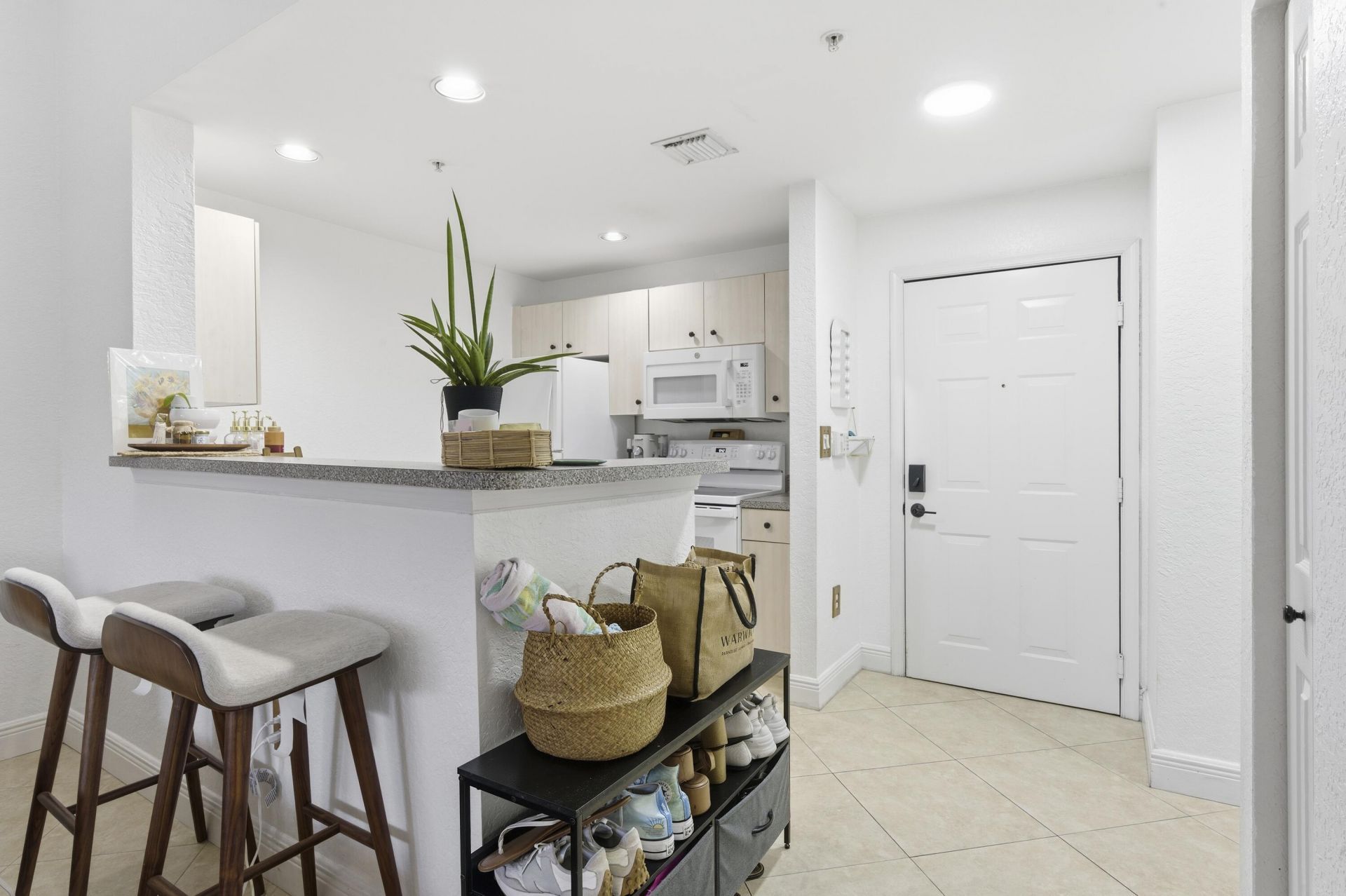 1805 N Flagler Drive, Unit 305, West Palm Beach, FL 33407 Photo