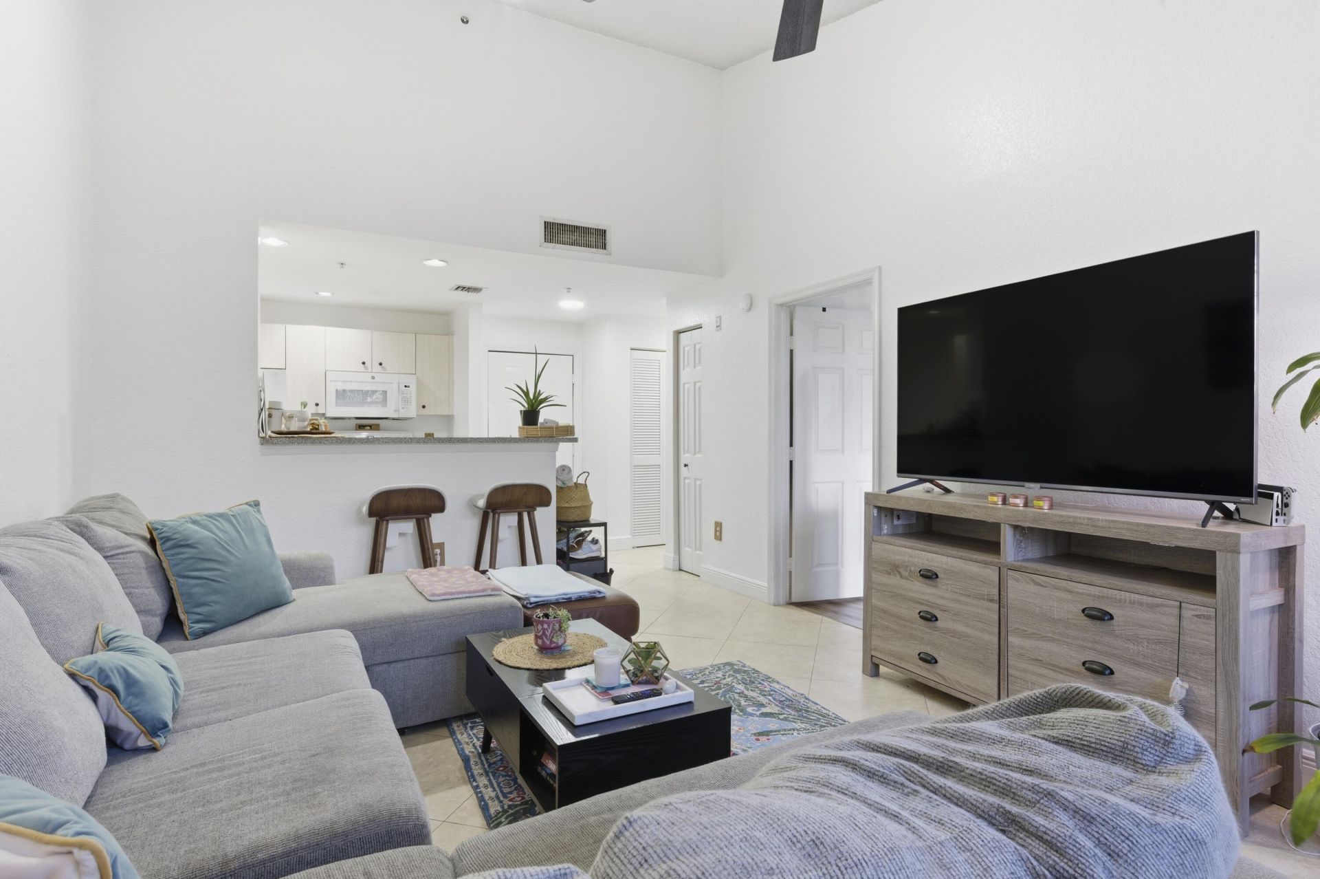 1805 N Flagler Drive, Unit 305, West Palm Beach, FL 33407 Photo