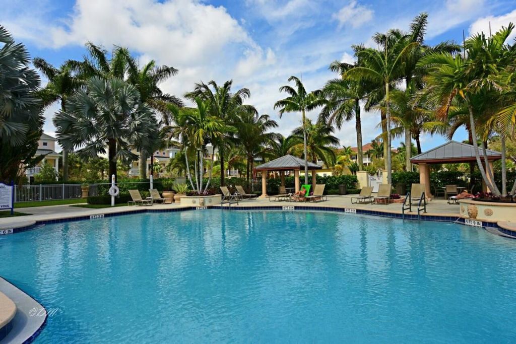 224 Murcia Drive, Unit 303, Jupiter, FL 33458 Photo